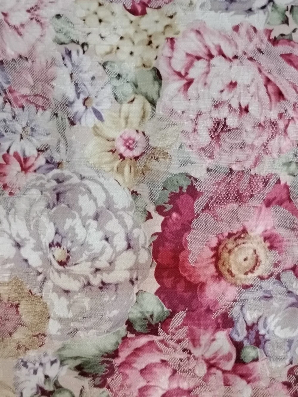 Absolutely Gorgeous! Vintage Floral Tassel Table Runner- Long.